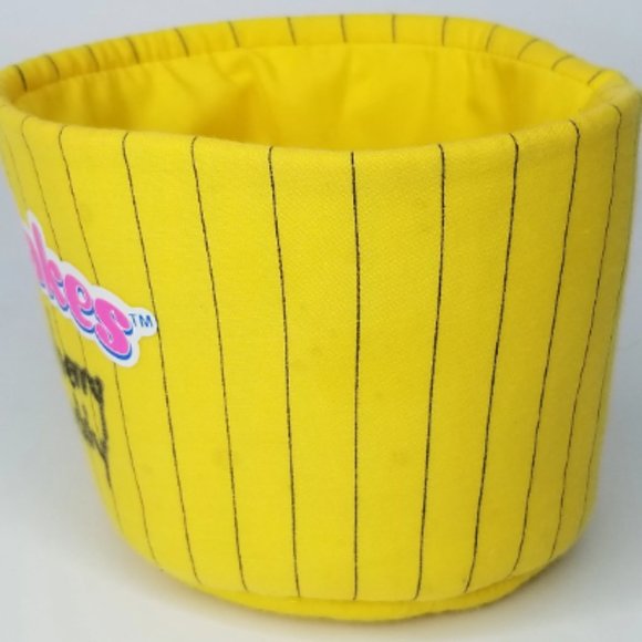 PetCakes Pug Blueberry Buddy Cupcake Plush Puppy Stuffed - Picture 4 of 6